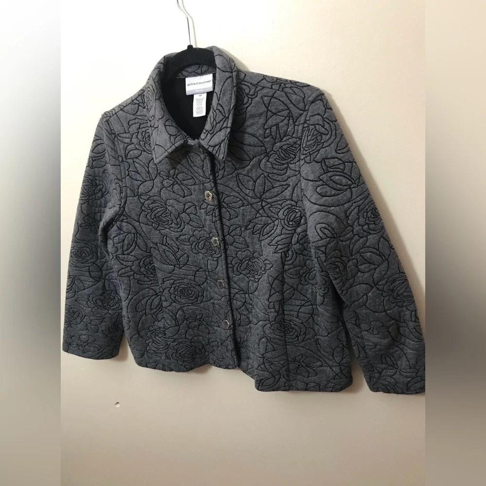 Alfred Dunner Womens Quilted Embroiderd Floral Lightweight Jacket Size 10P